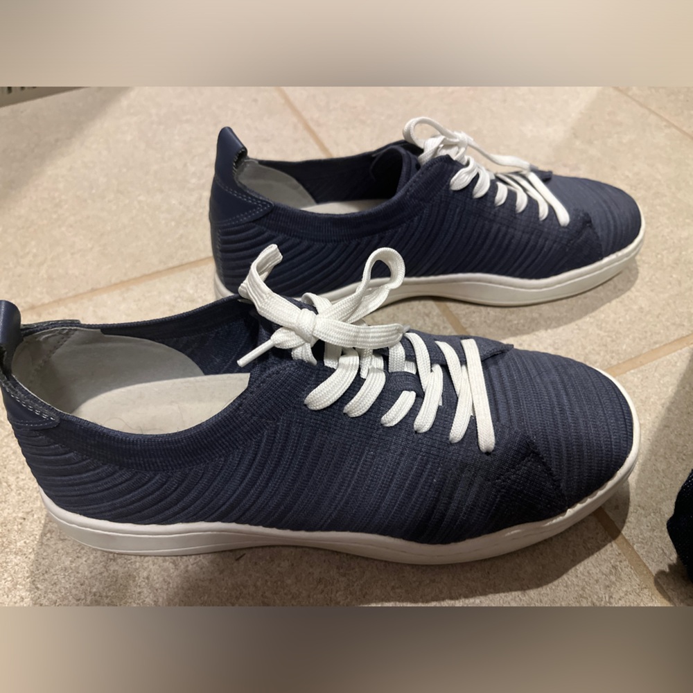Lucky Brand sneakers, blue sz 10. Worn twice, looks great and new